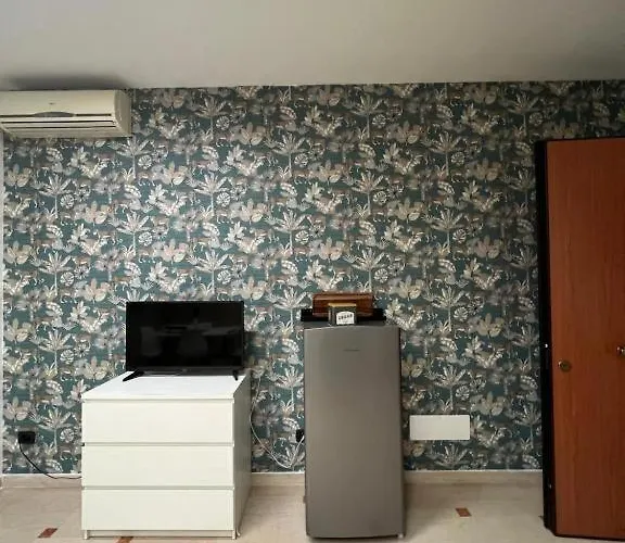 Rue Ragusa #1a Howme * バーリ